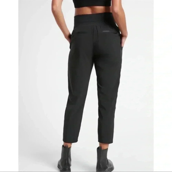 Athleta Nolita Slim Tapered Crop Pant Black Side Stripe Size 4 - Picture 2 of 15